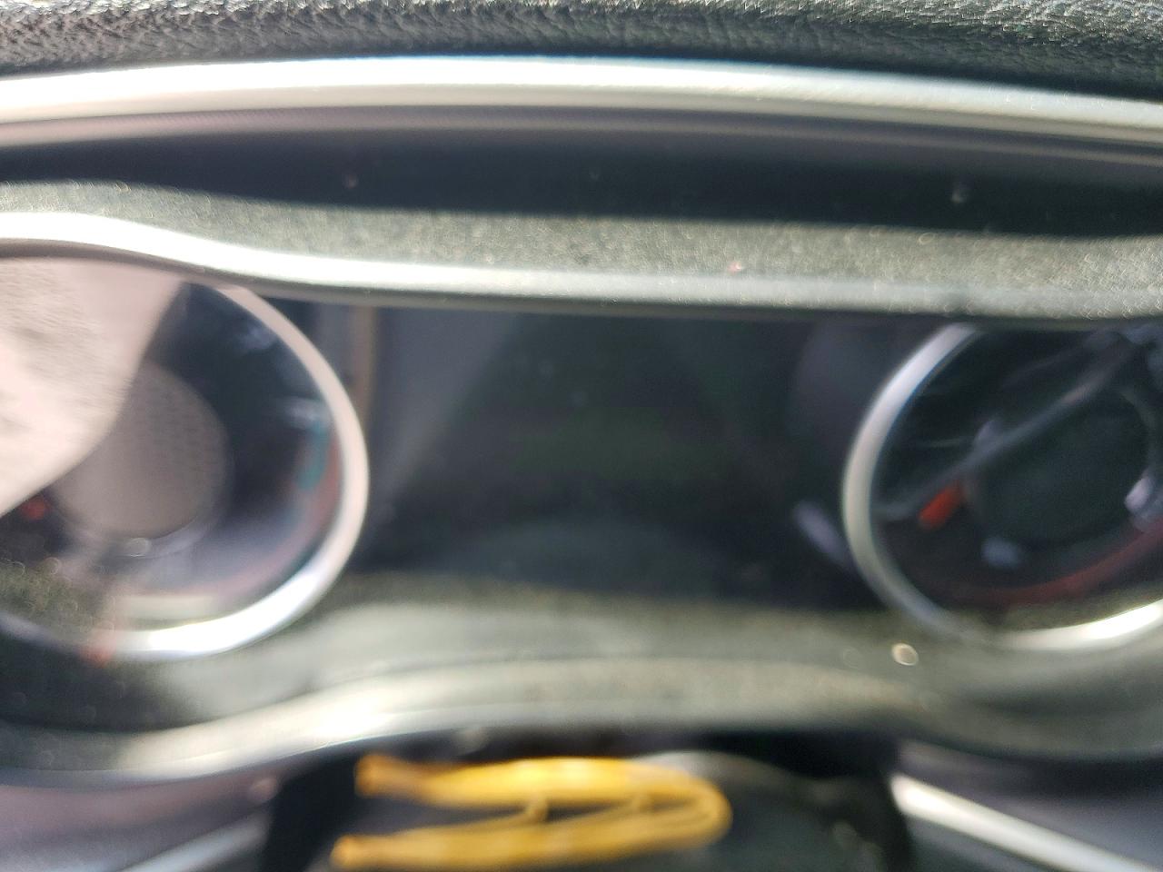 Dodge Challenger Sxt