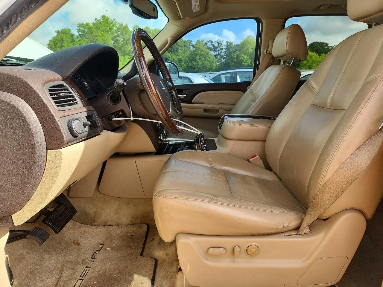 GMC Yukon Denali