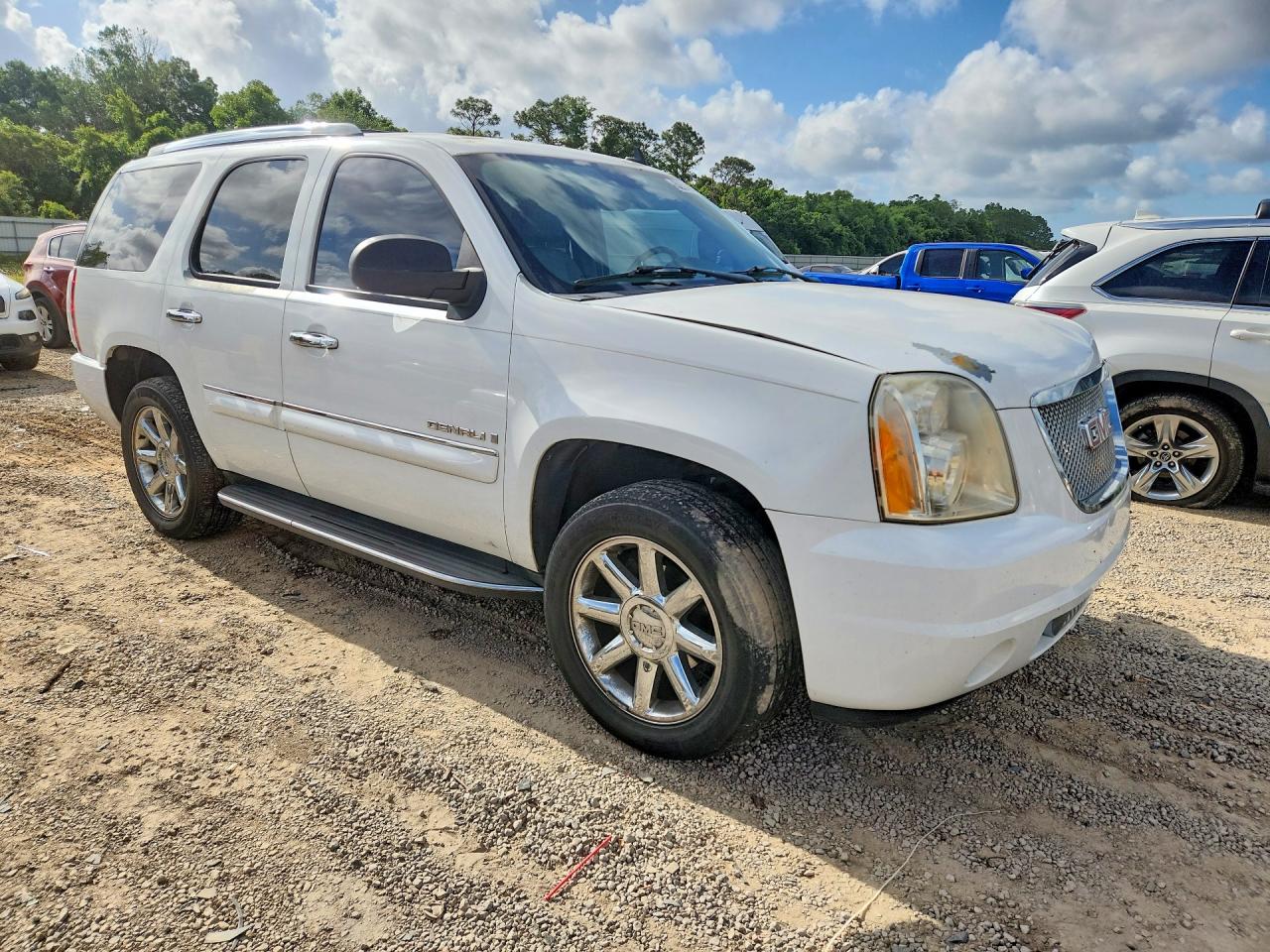 GMC Yukon Denali