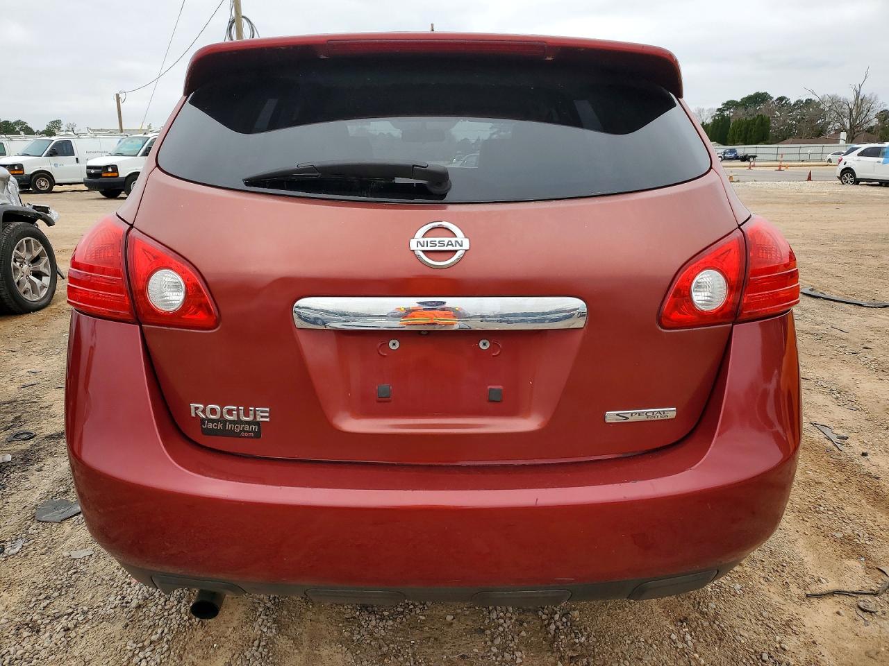 Nissan Rogue S