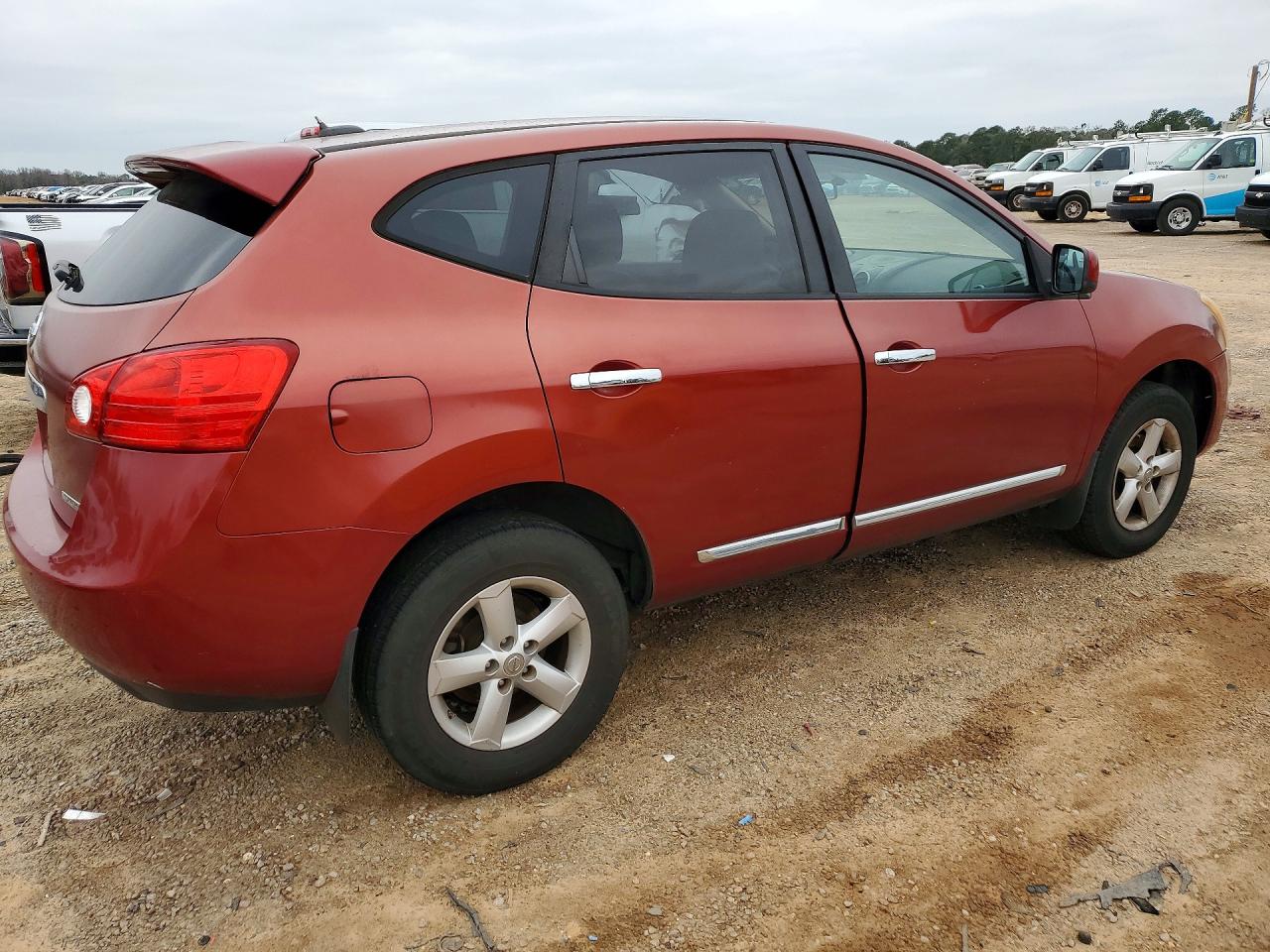 Nissan Rogue S