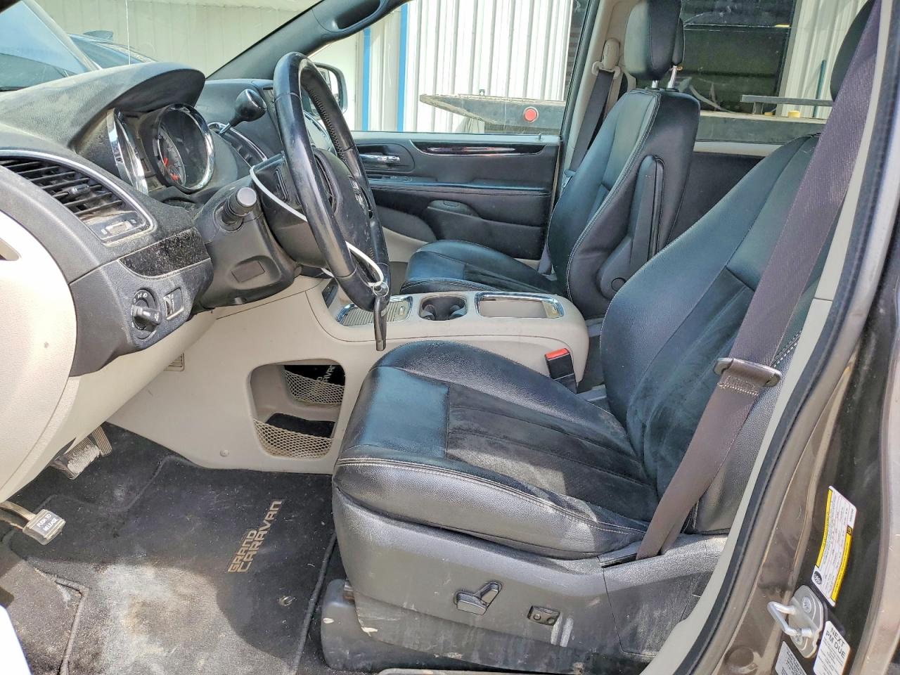 Dodge Caravan Sxt