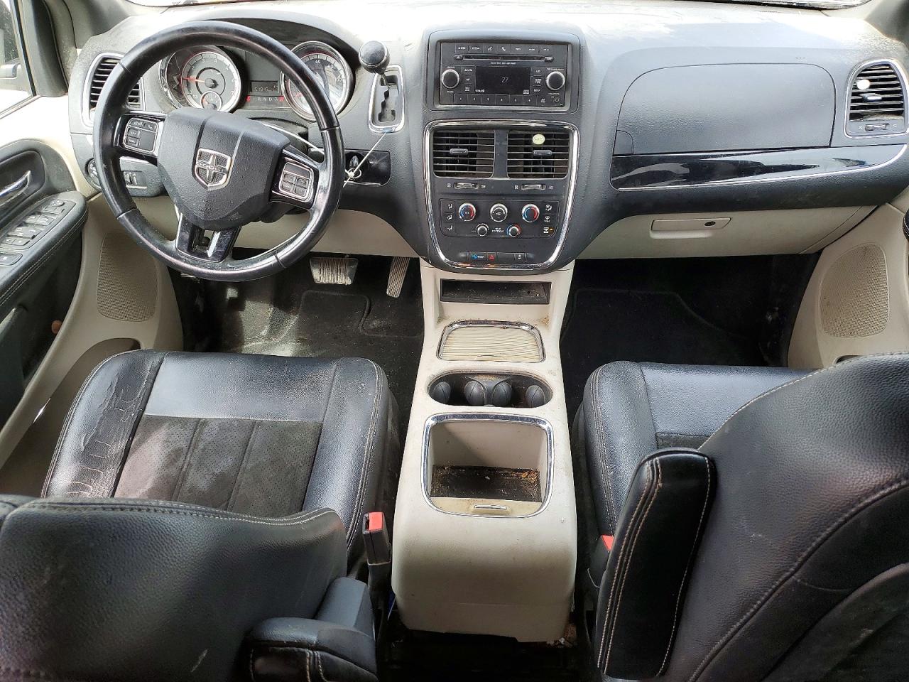 Dodge Caravan Sxt