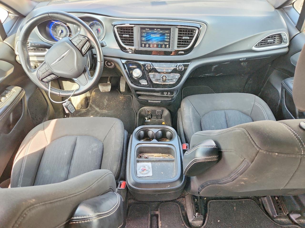 Chrysler Pacifica Touring
