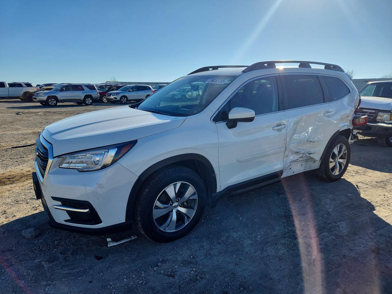 Salvage Subaru Ascent Image