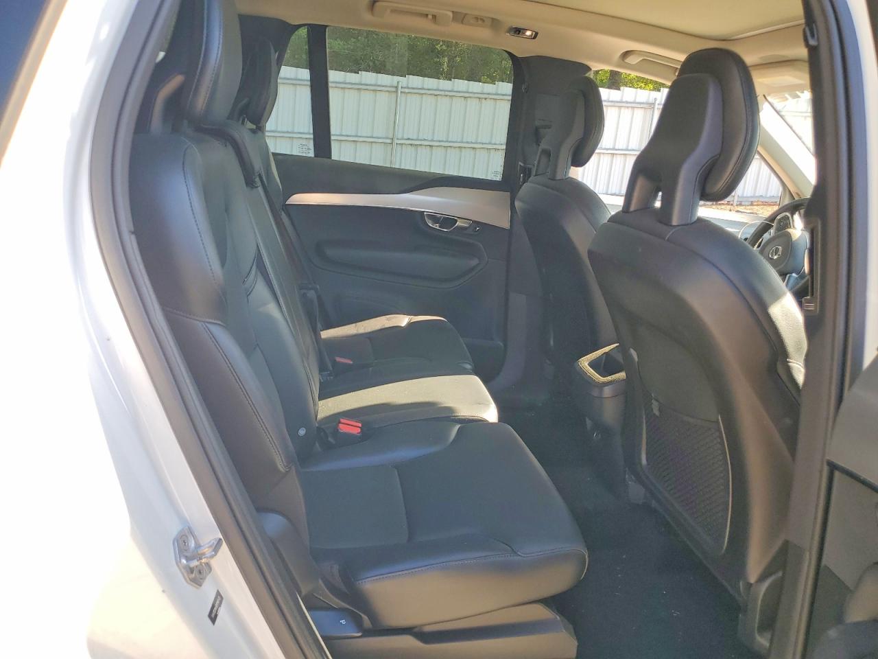 Volvo XC90 T5