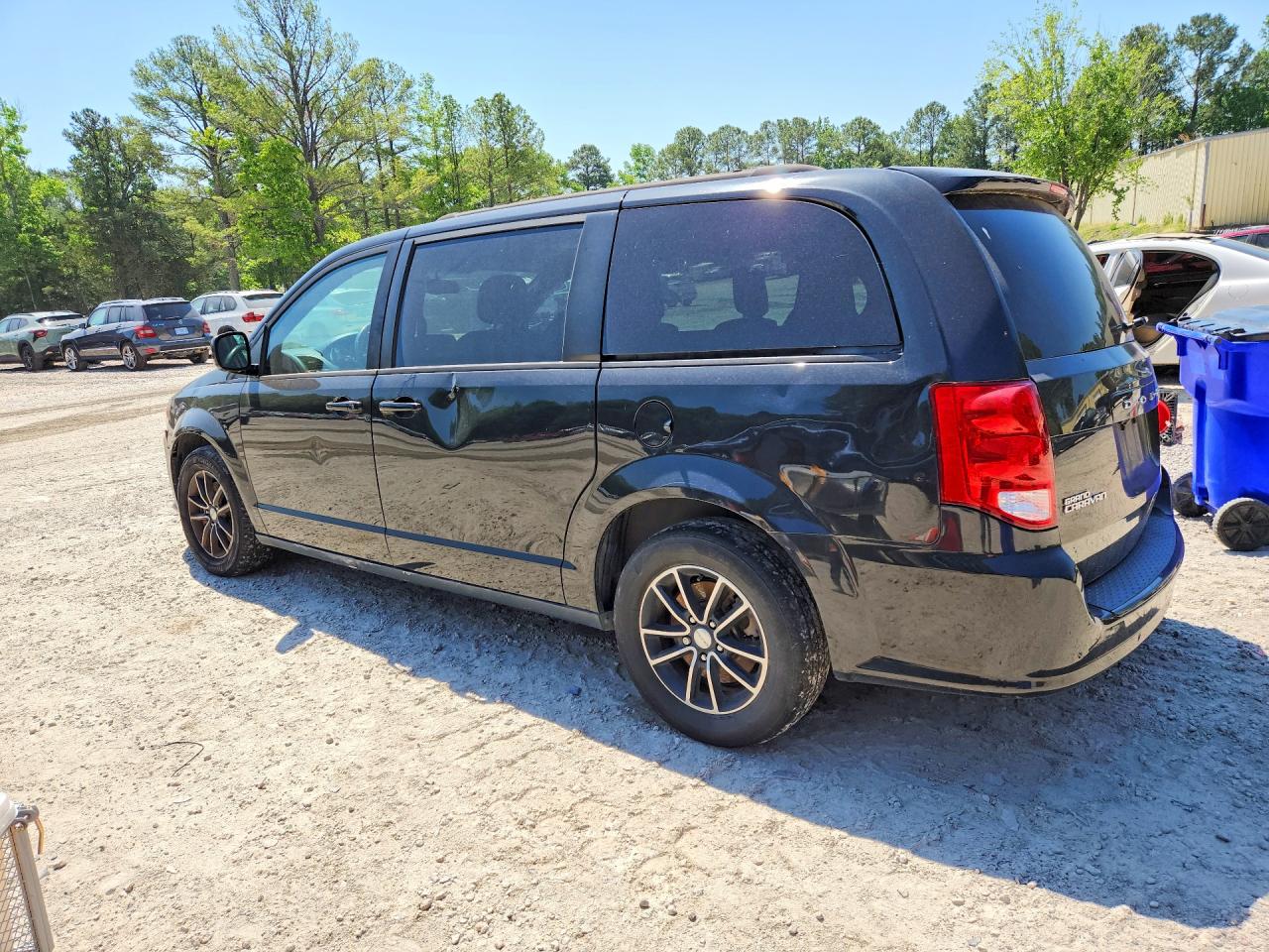 Dodge Caravan Sxt