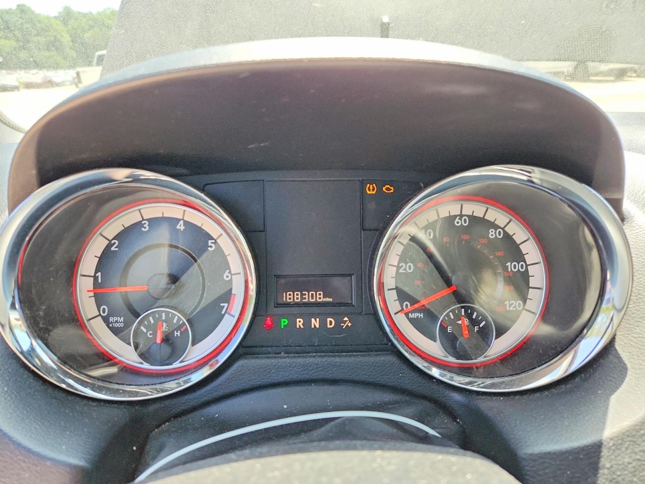 Dodge Caravan Sxt