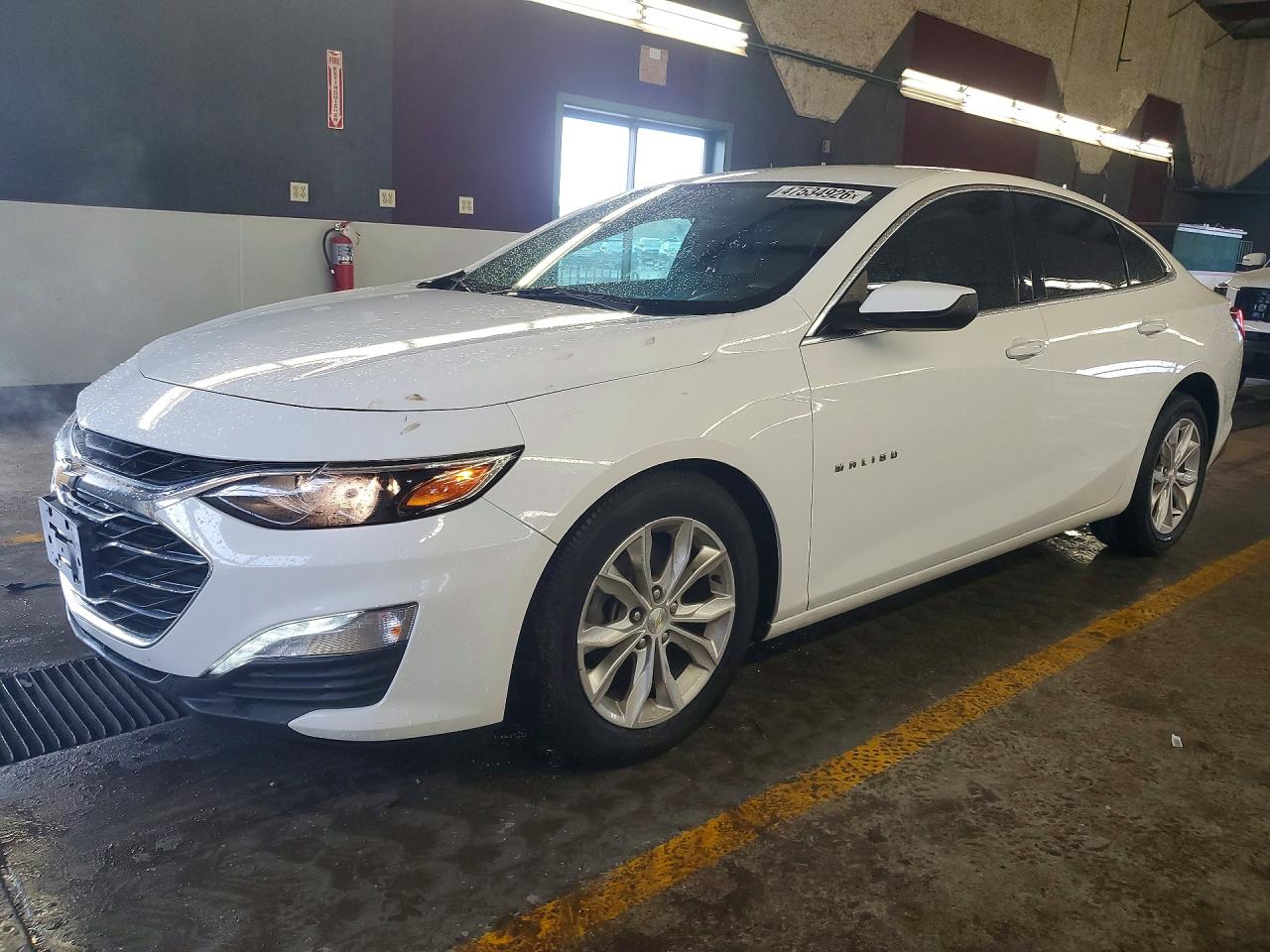 Salvage Chevrolet Malibu Image