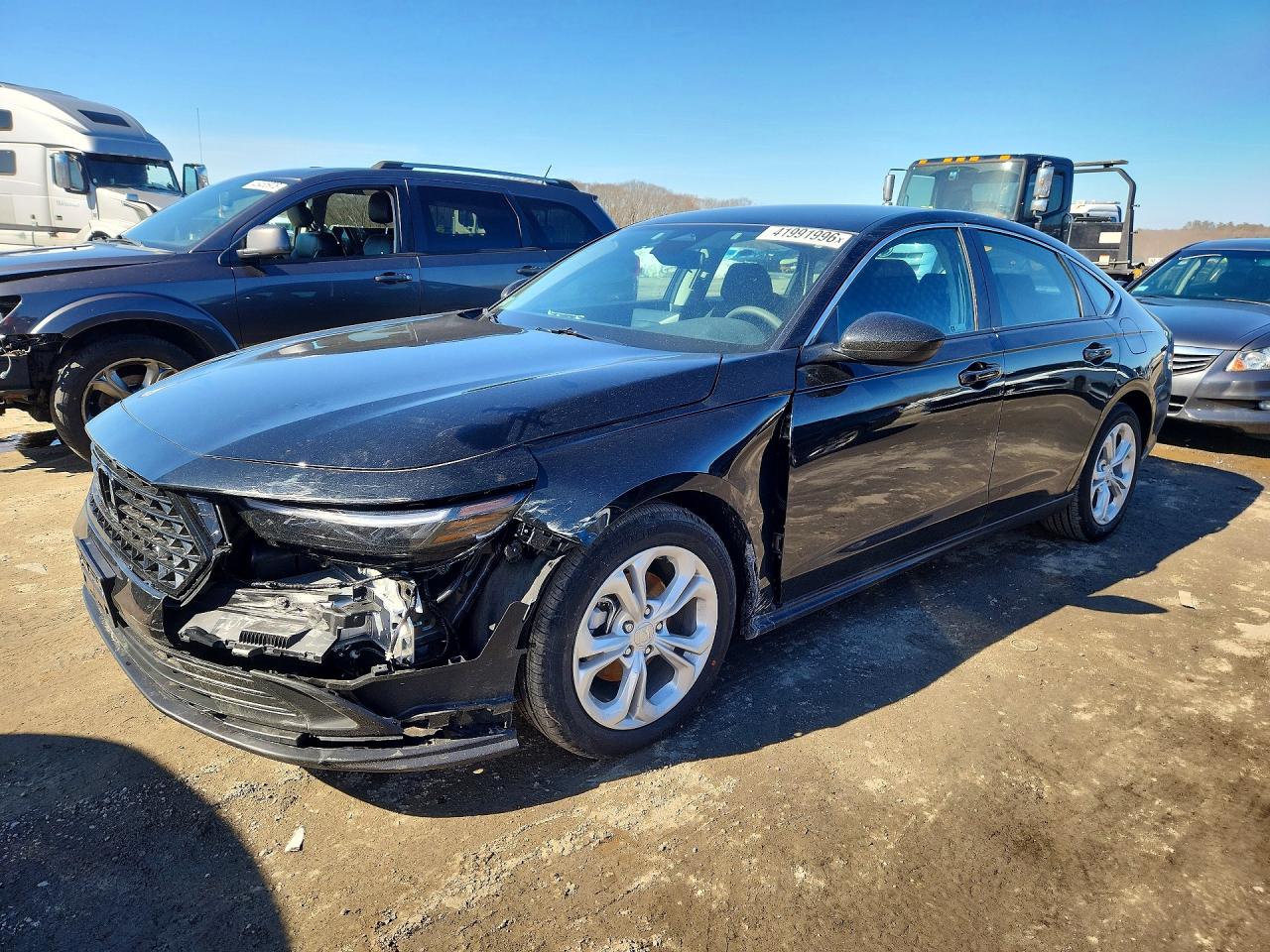 Salvage Honda Accord Image