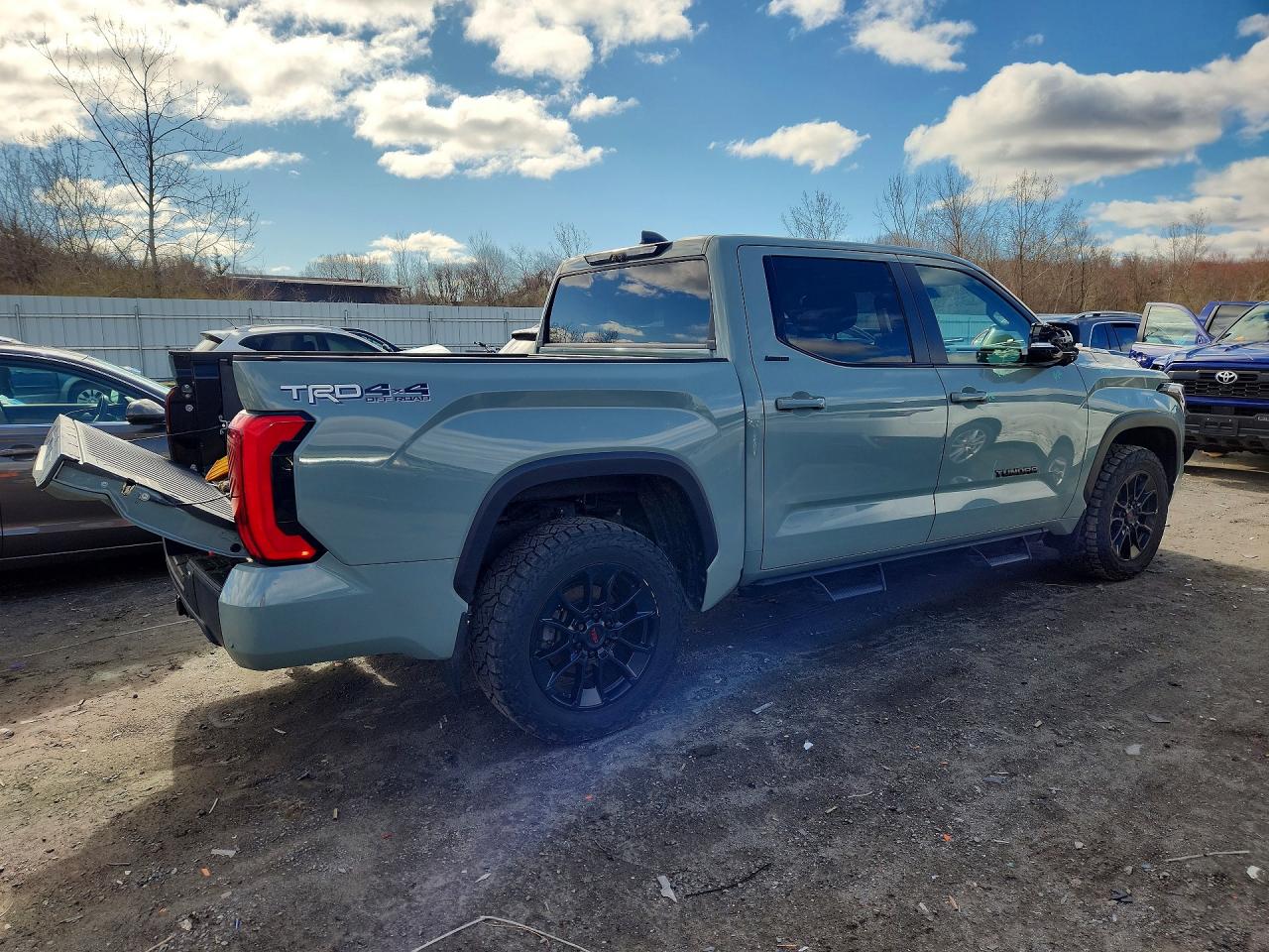 Toyota Tundra Limited Hv