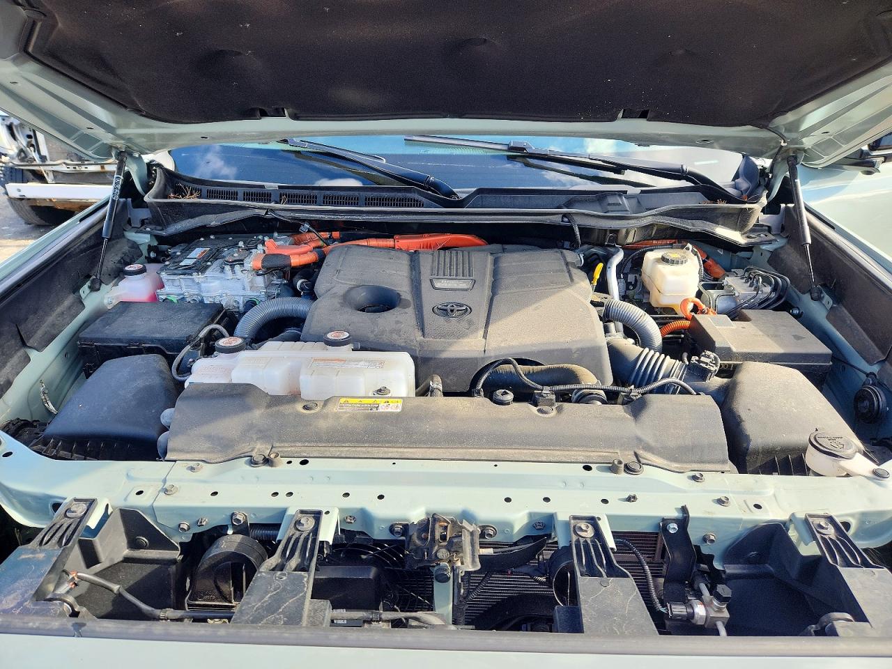 Toyota Tundra Limited Hv