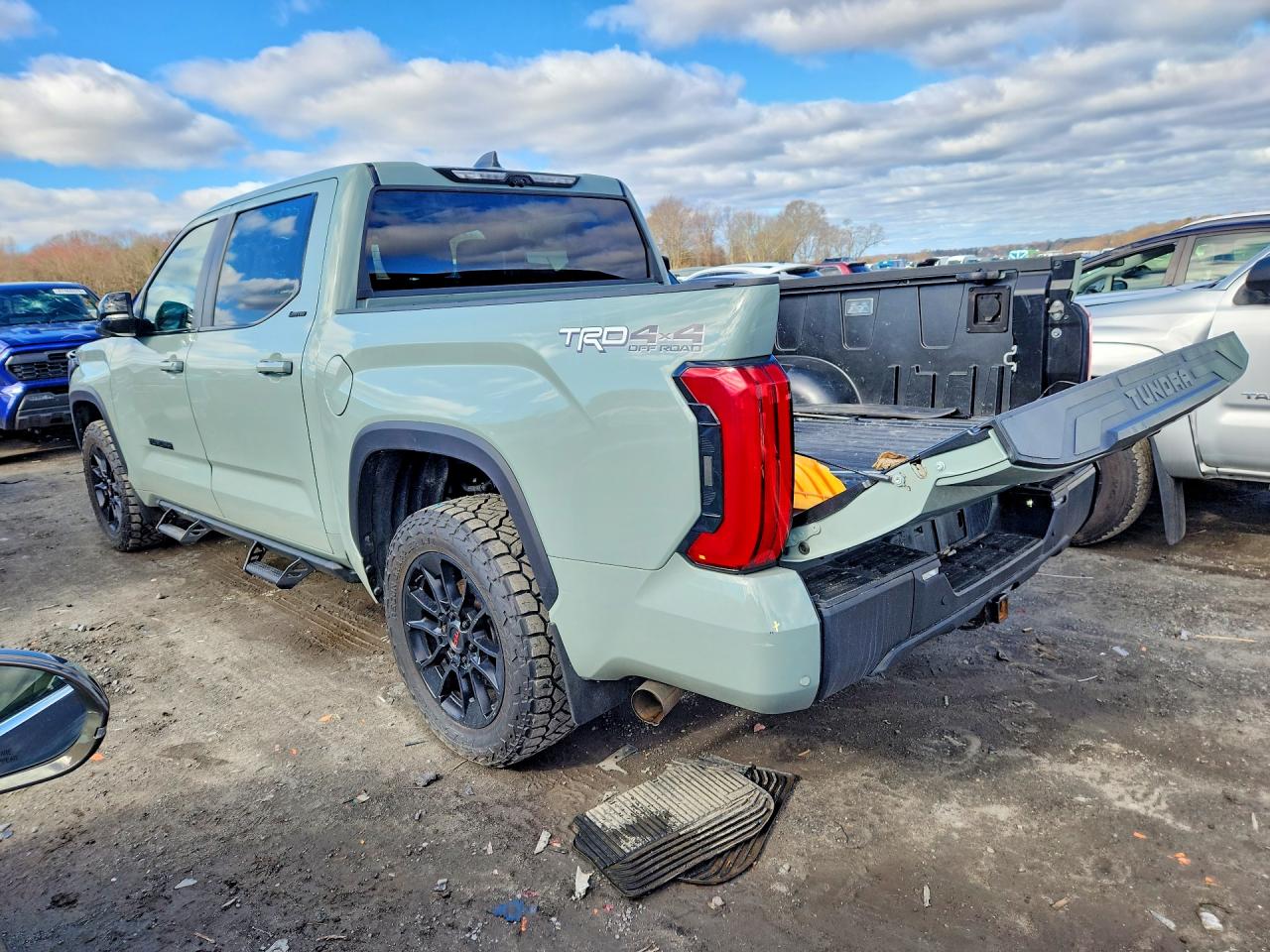 Toyota Tundra Limited Hv