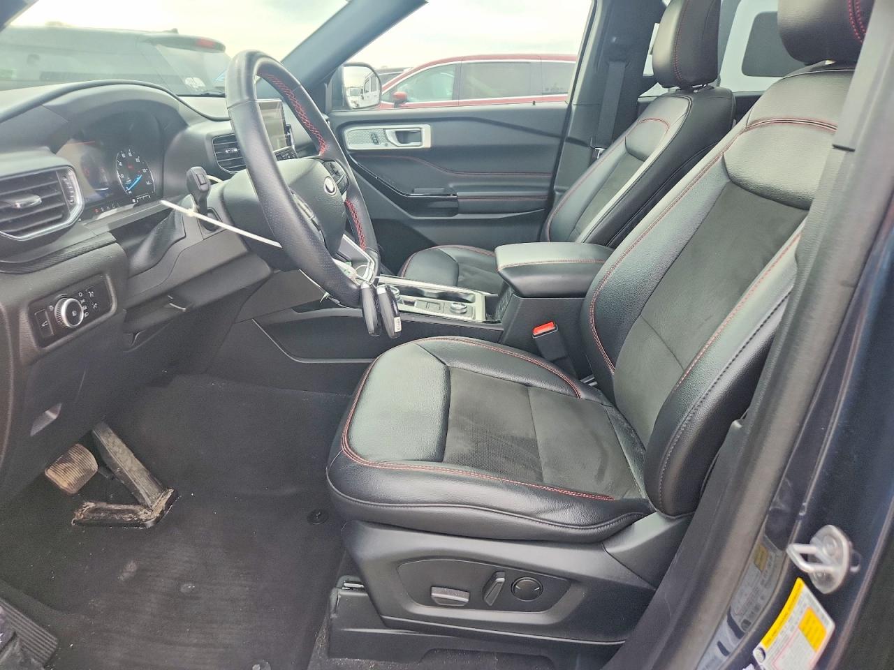 Ford Explorer St-line