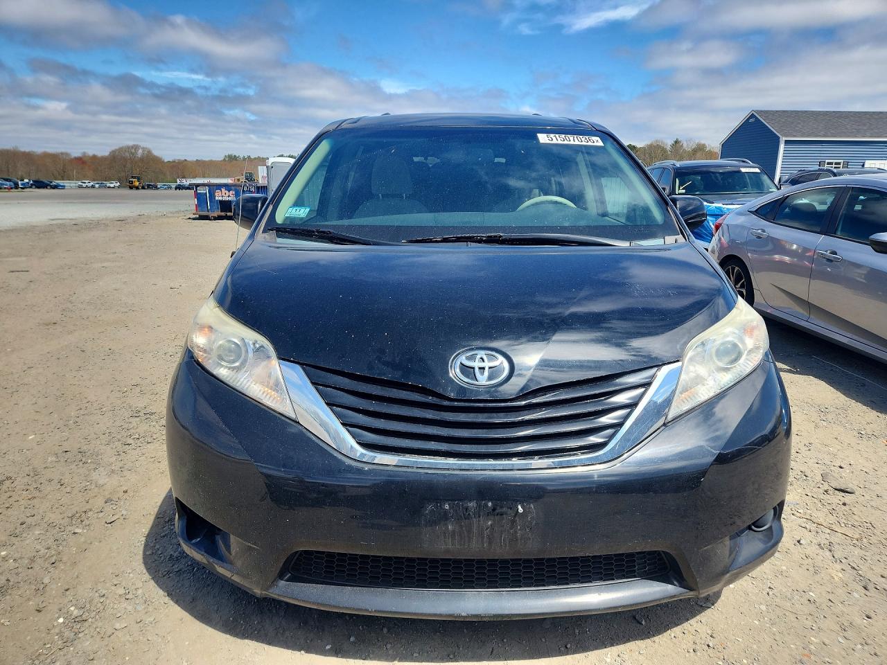Toyota Sienna Le