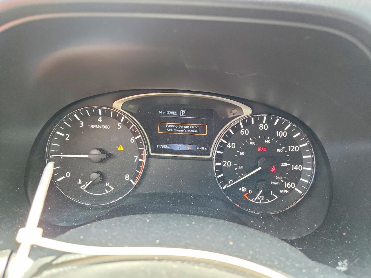 Nissan Pathfinder Sv