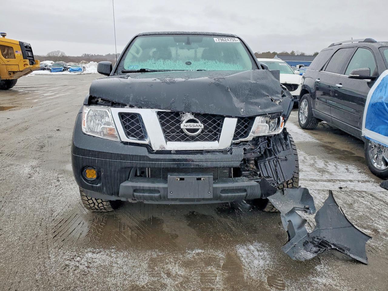 Nissan Frontier Sv