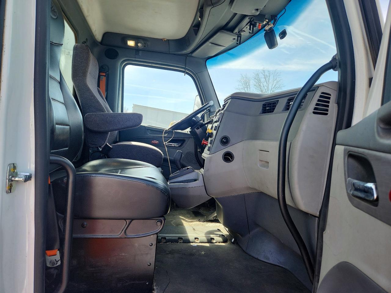 Peterbilt 579
