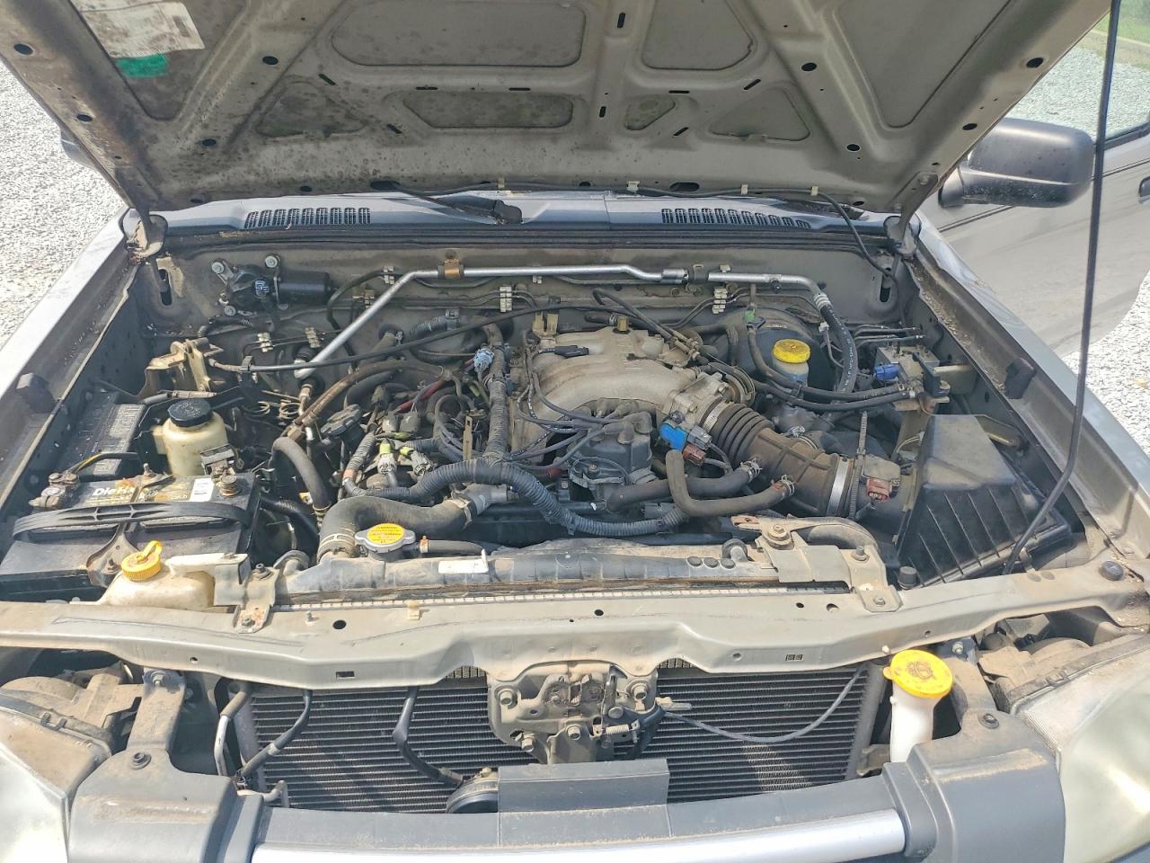 Nissan Frontier Xe-v6