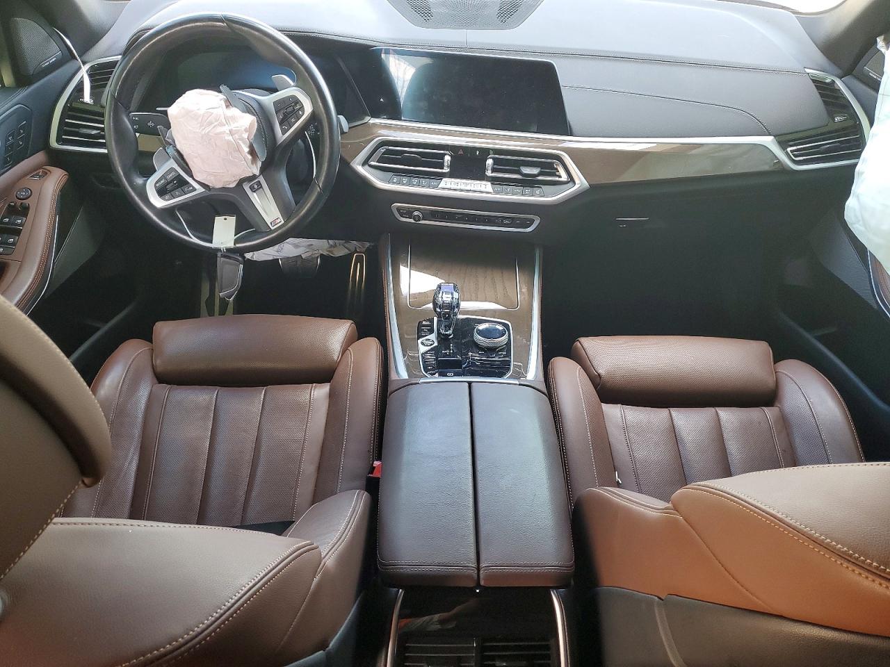 BMW X Series M50i