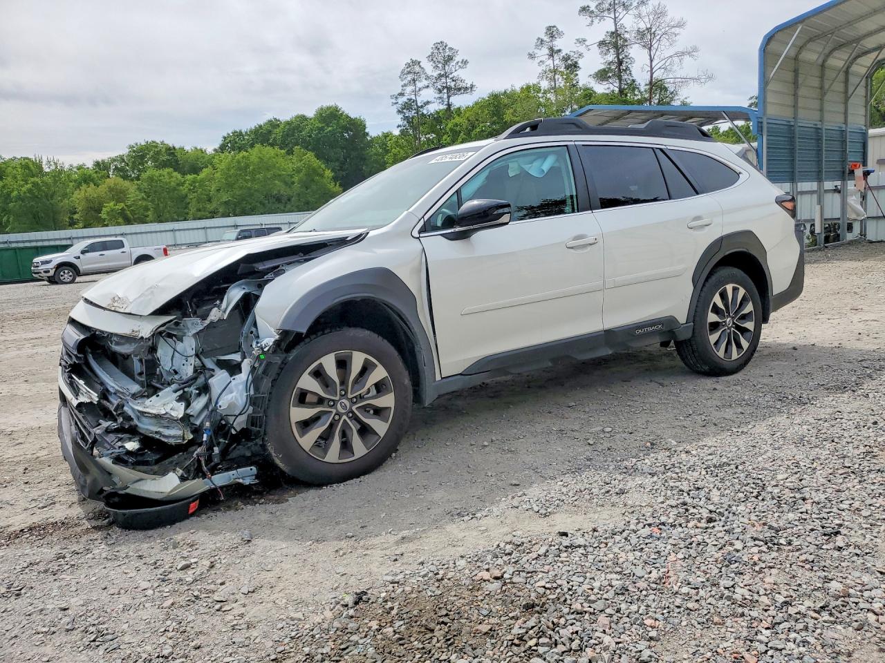 Salvage Subaru Outback Image