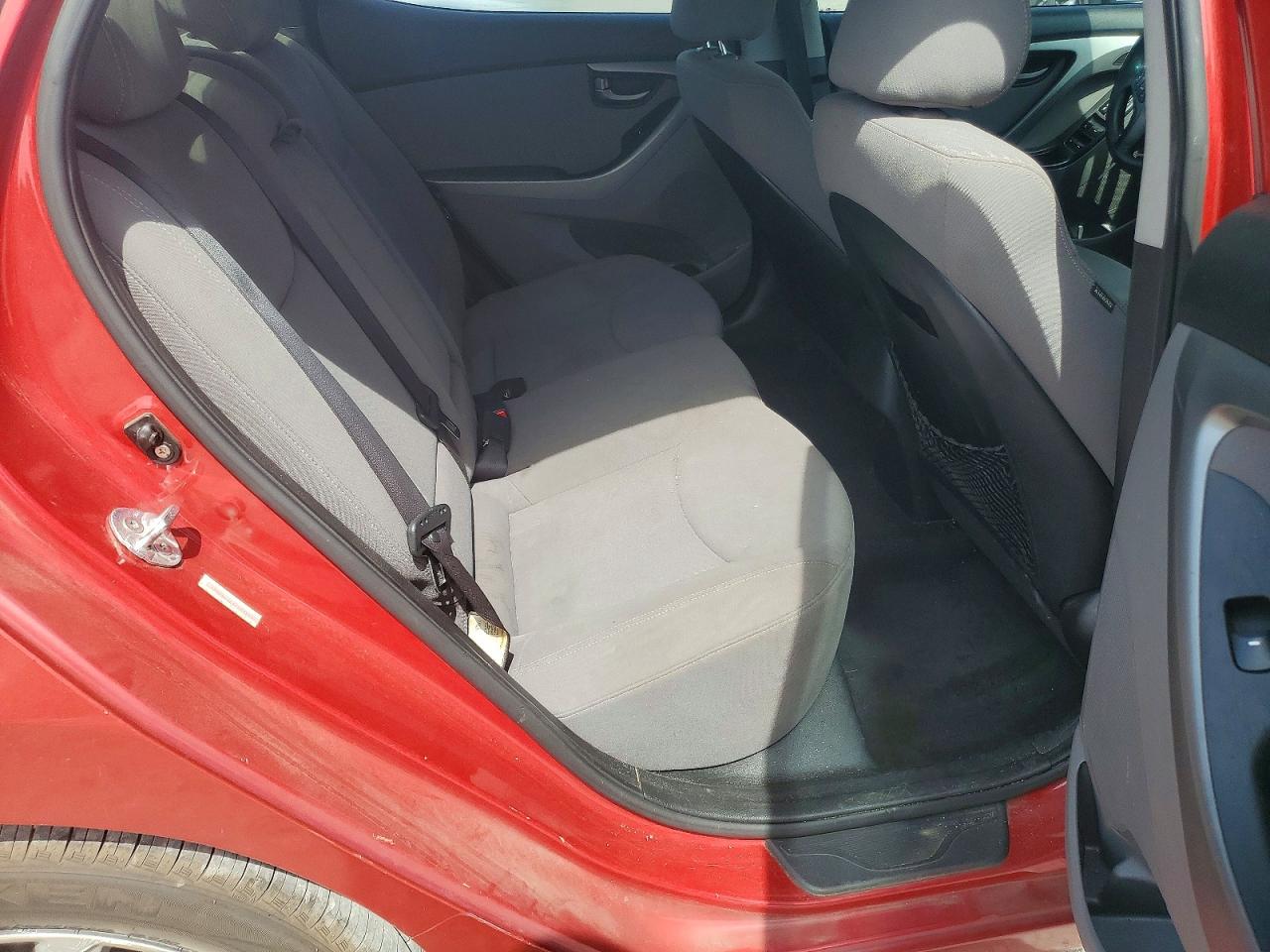 Hyundai ELANTRA Se