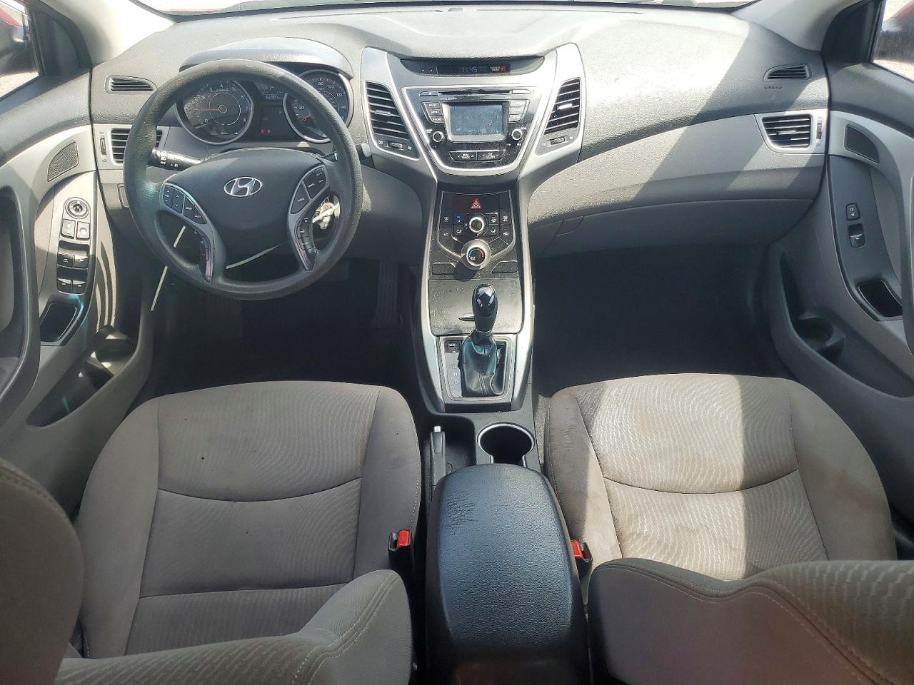 Hyundai ELANTRA Se