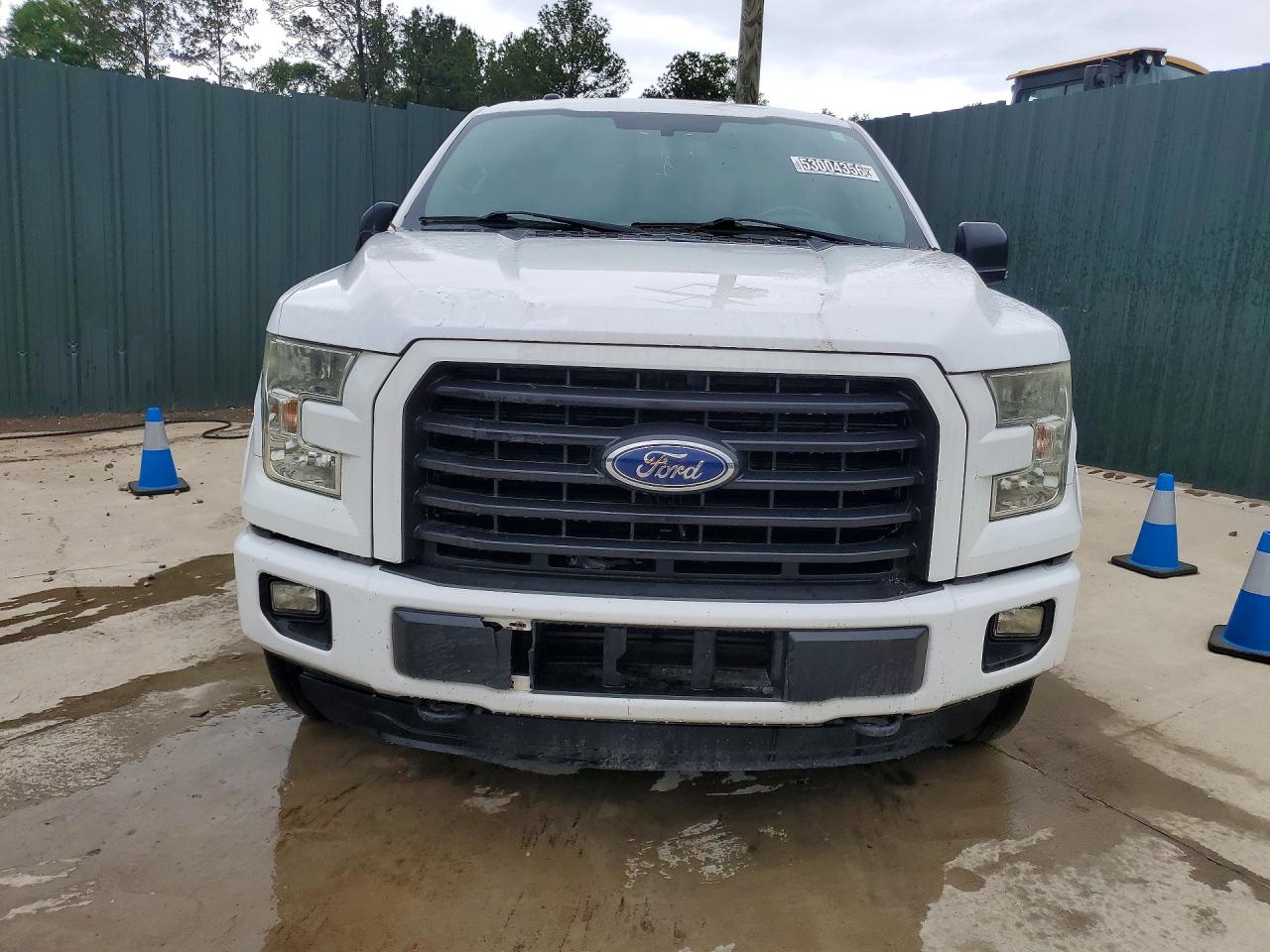 Ford F-150 Super Cab