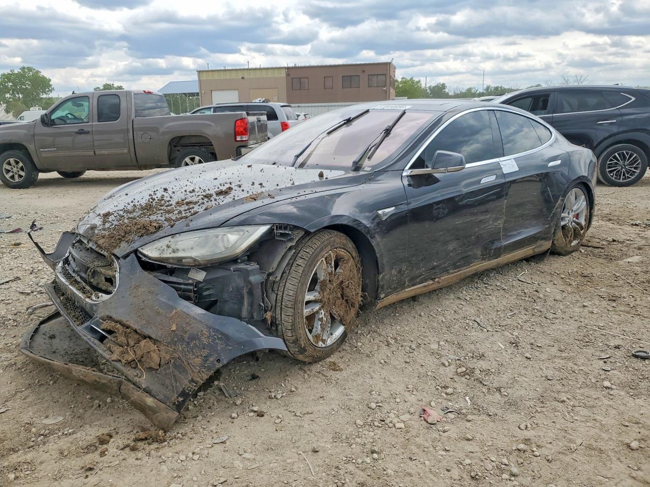 Salvage Tesla Model S Image