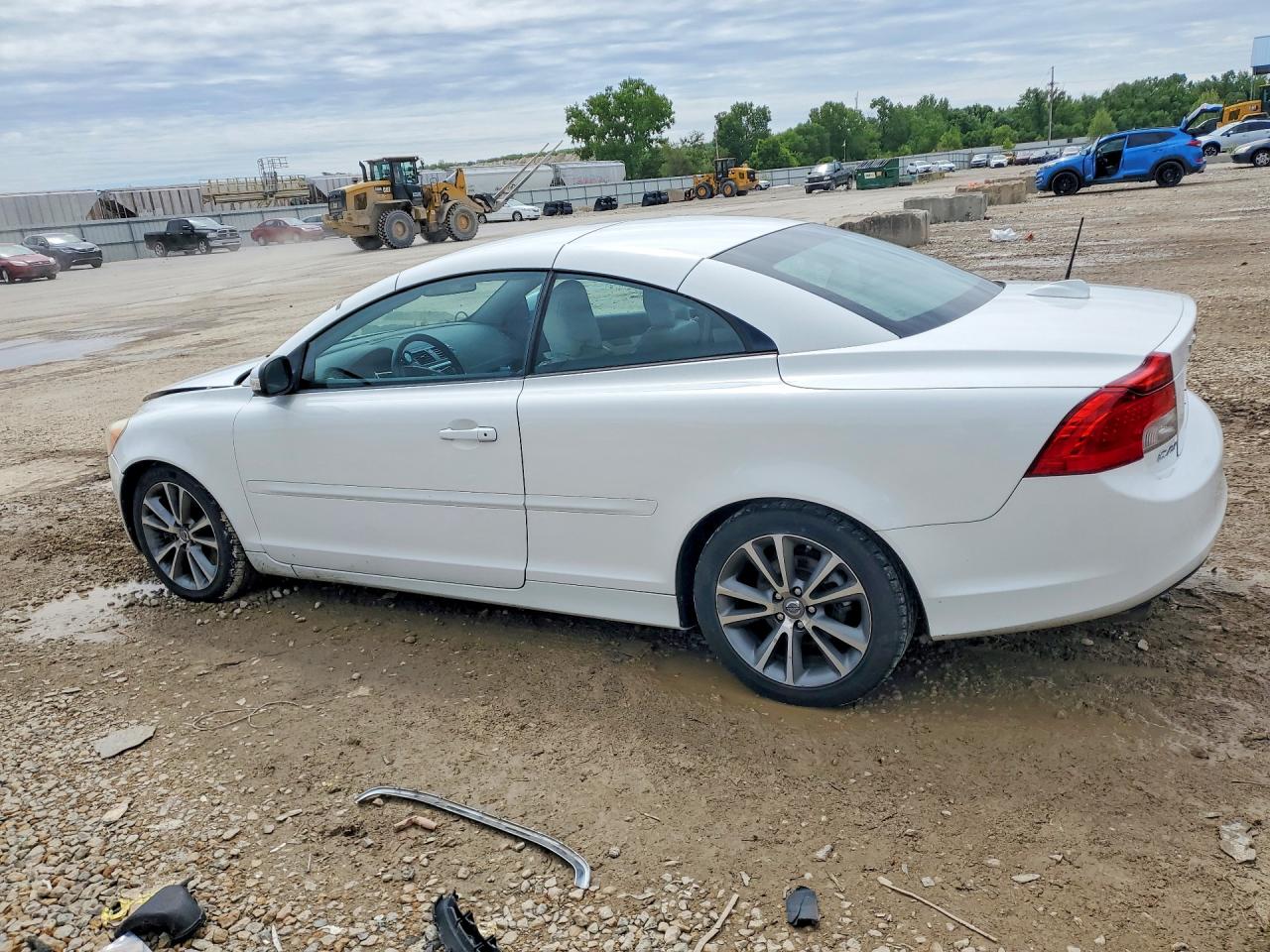 Volvo C70 T5