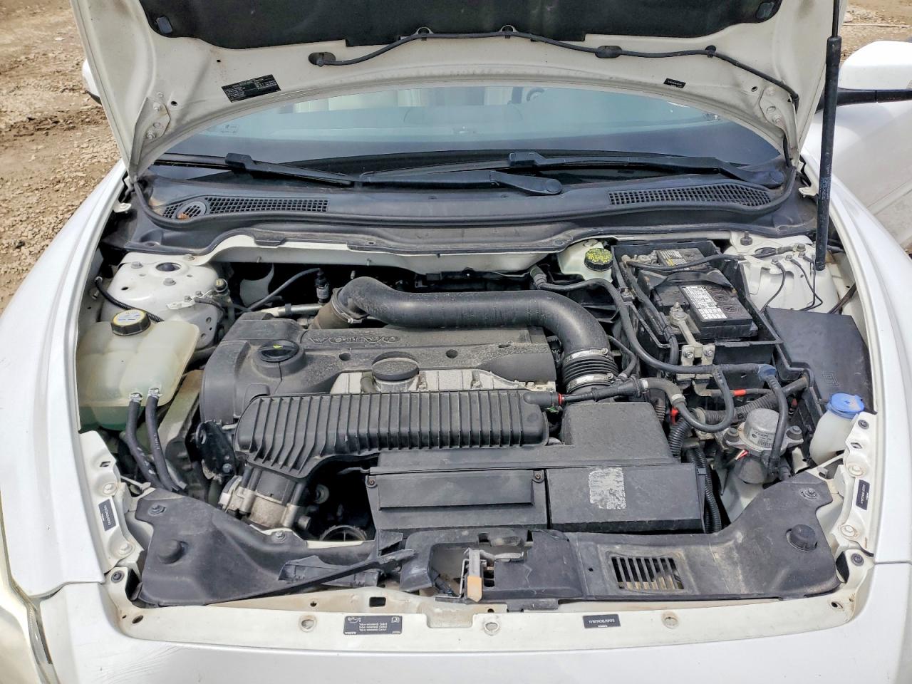 Volvo C70 T5
