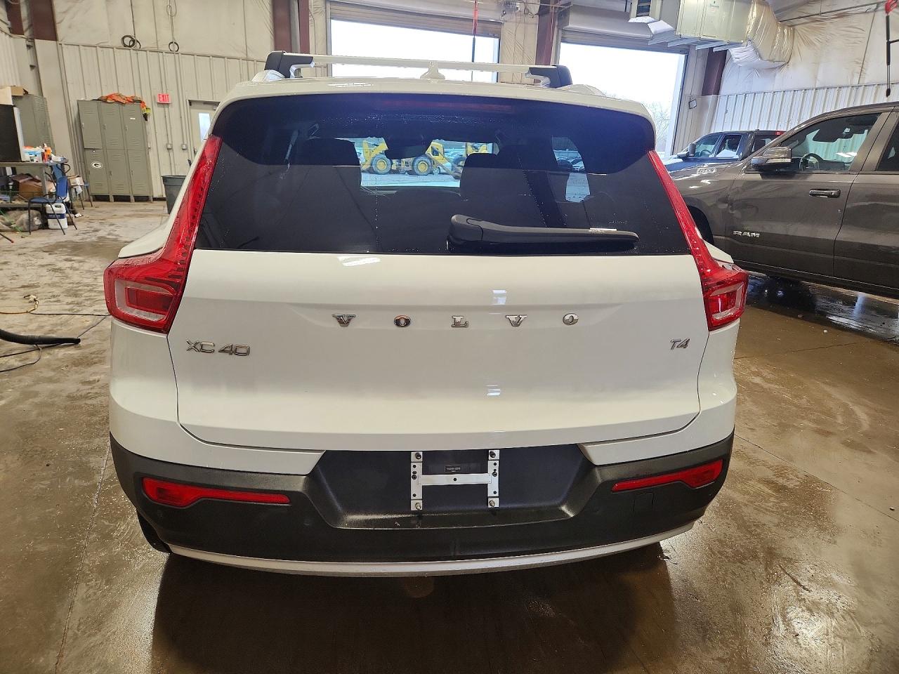 Volvo XC40 T4 Momentum
