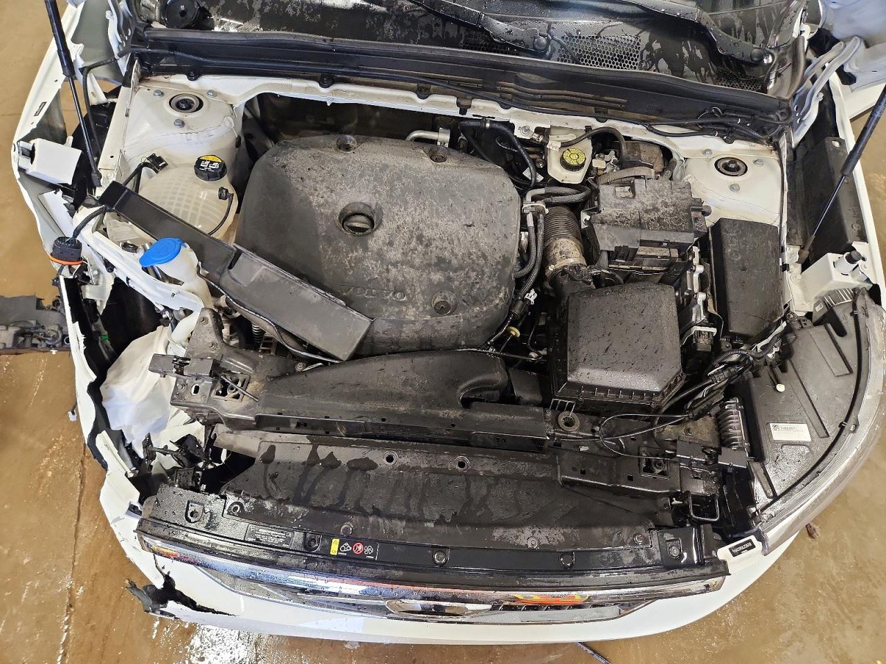 Volvo XC40 T4 Momentum