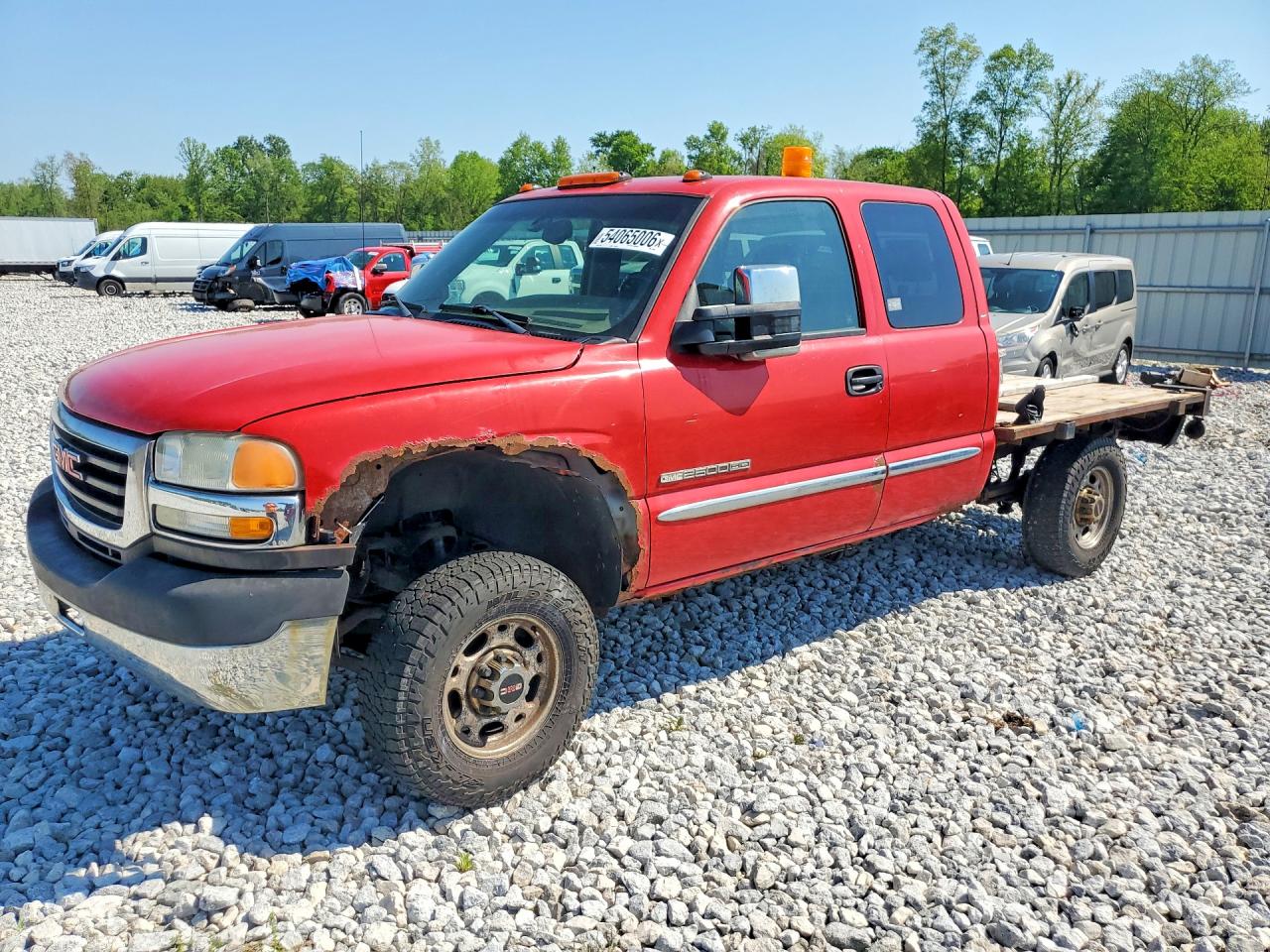 Salvage GMC Sierra Image