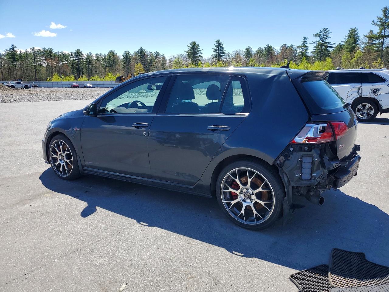 Volkswagen GTI S