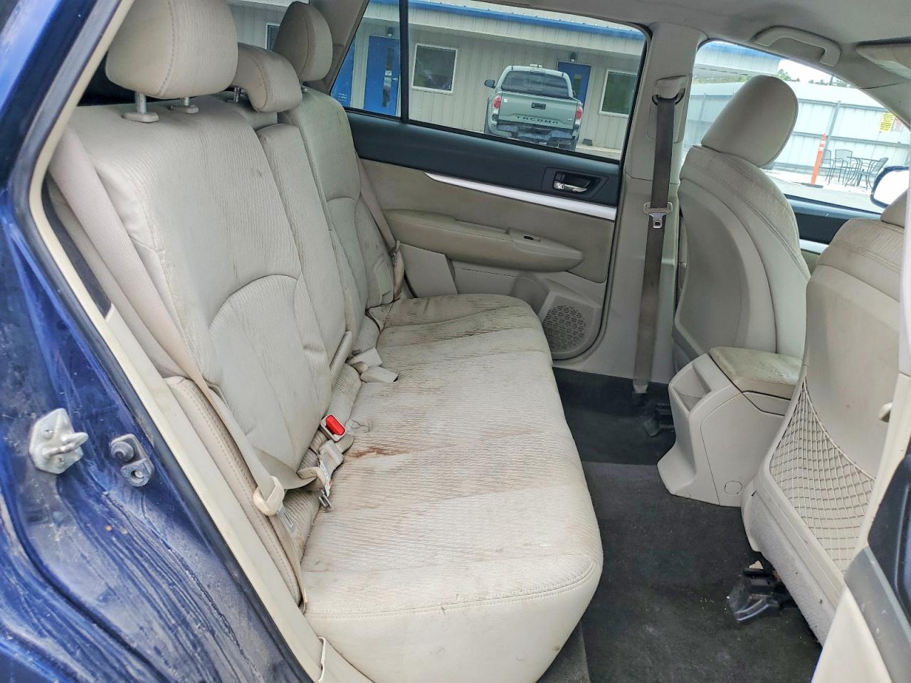 Subaru Outback 2.5i Premium