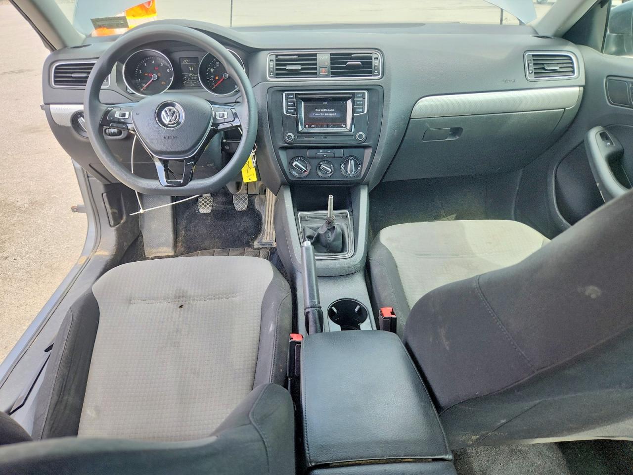 Volkswagen Jetta S