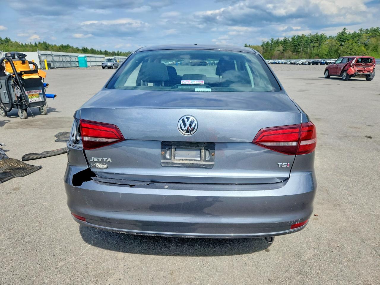 Volkswagen Jetta S