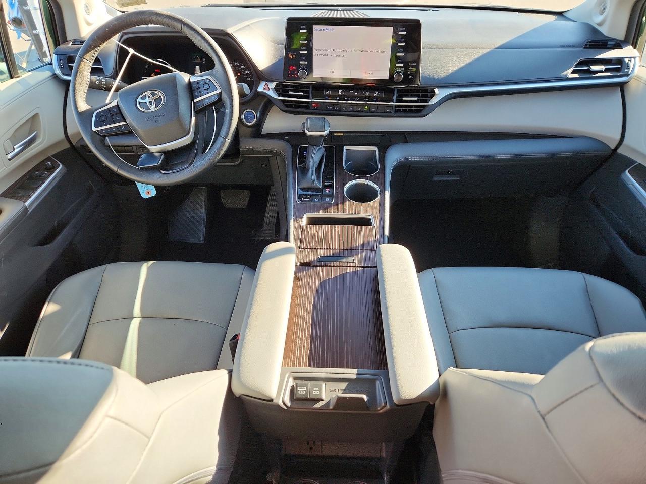 Toyota Sienna Xle