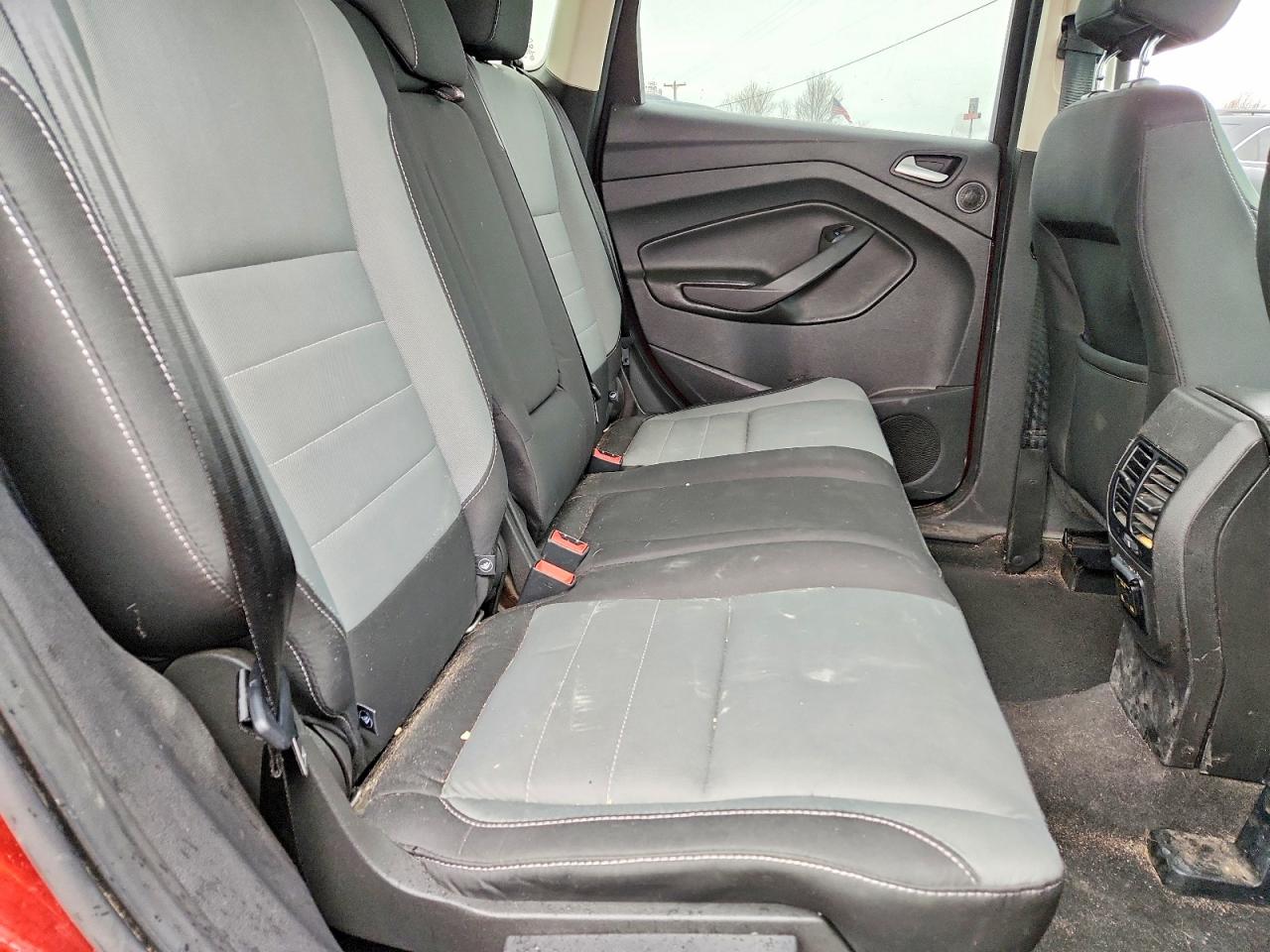 Ford Escape Se