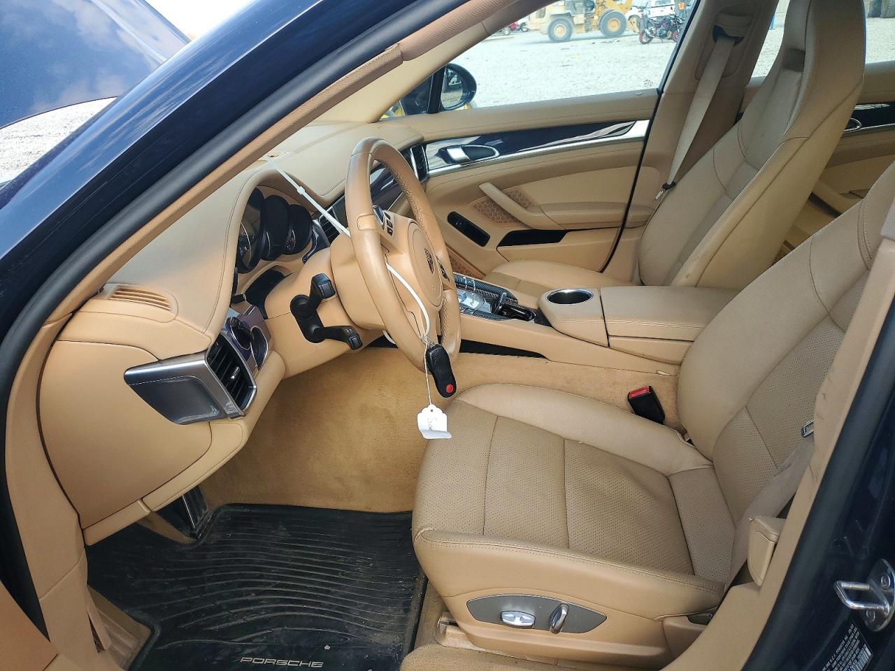 Porsche Panamera 2