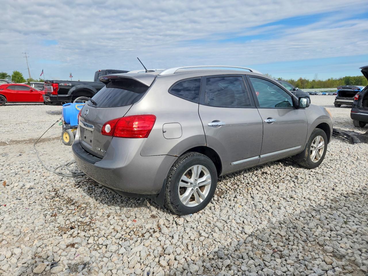 Nissan Rogue S