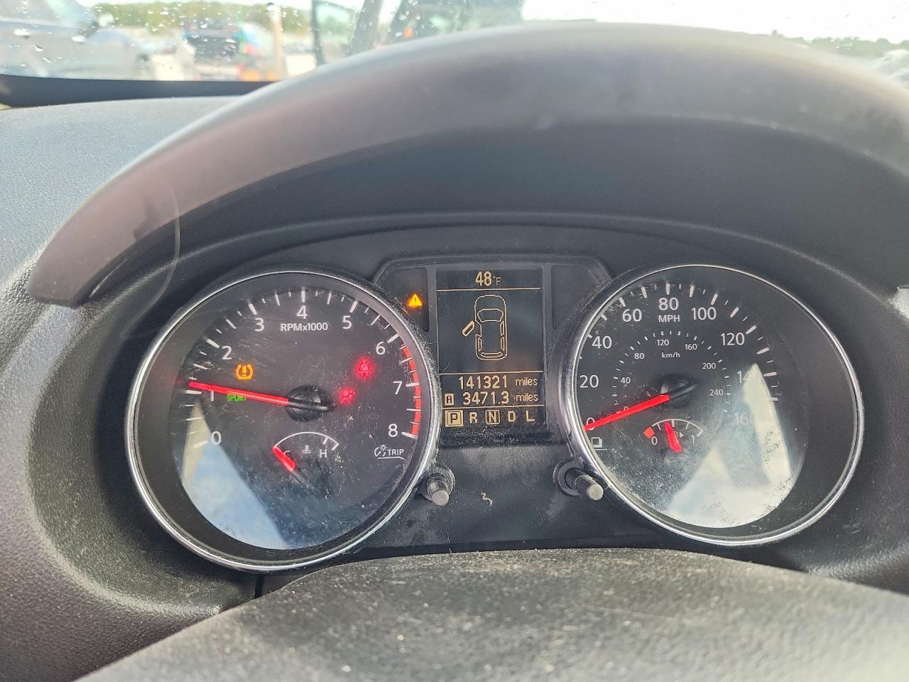 Nissan Rogue S