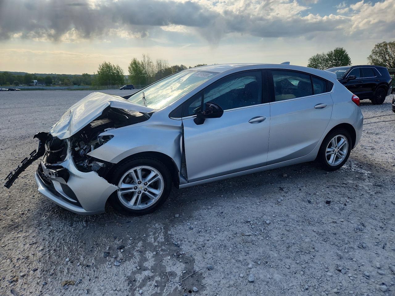 Salvage Chevrolet Cruze Image