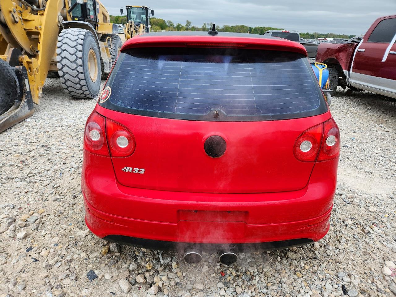 Volkswagen R32