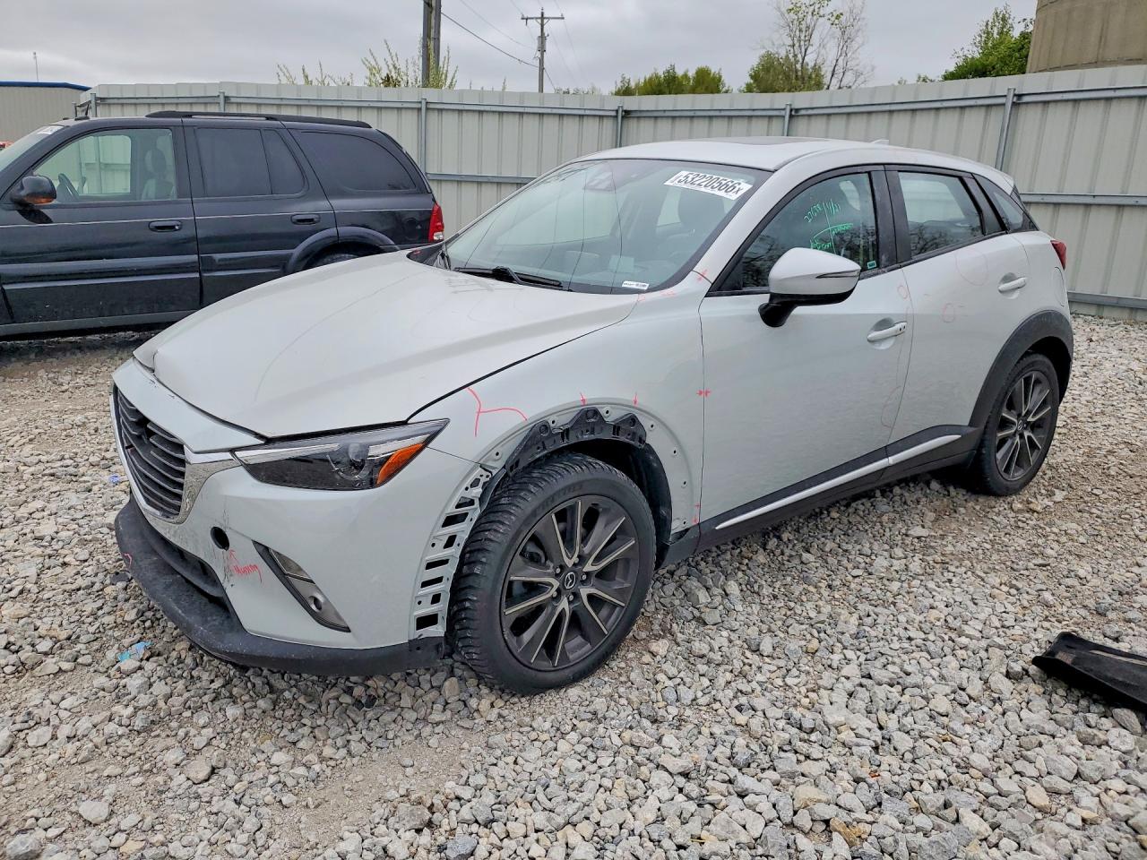 Salvage Mazda Cx Image