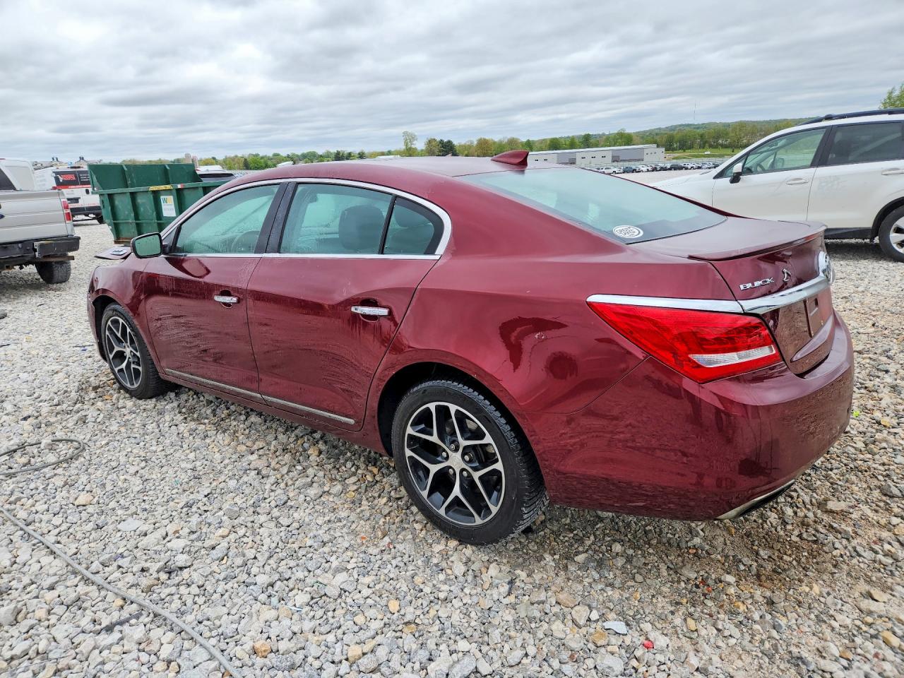 Buick LaCrosse Sport Touring