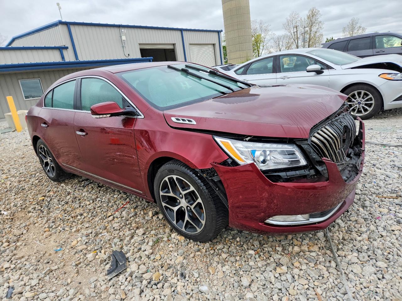 Buick LaCrosse Sport Touring