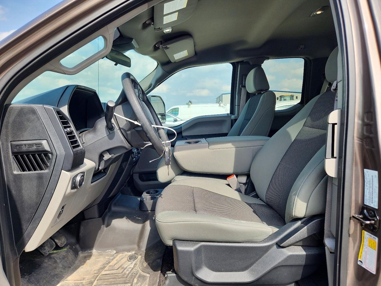Ford F-150 Super Cab