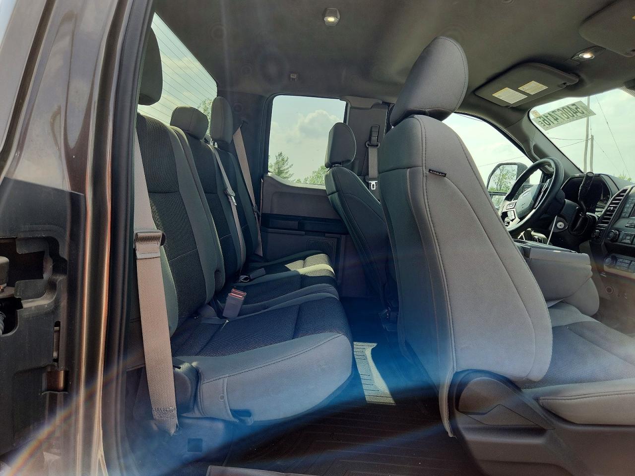 Ford F-150 Super Cab